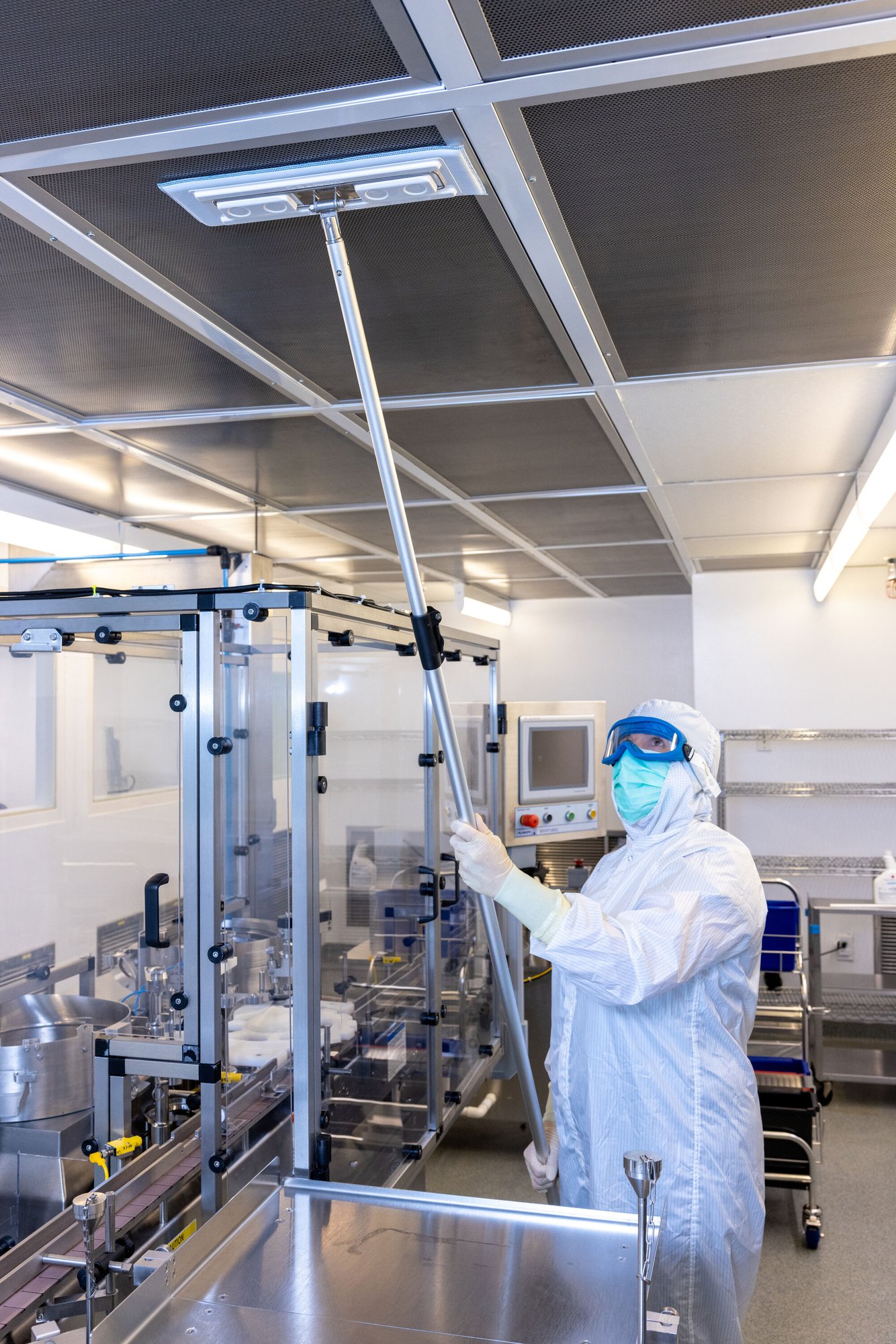 Cleanroom_vertikleanmaxceiling-1 Cleanroom_vertikleanmaxceiling-1